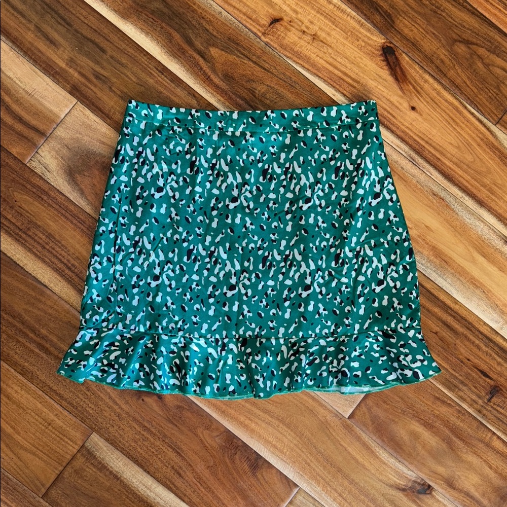 Green, cream & black superdown mini skirt, size M-bought from Zara-like new